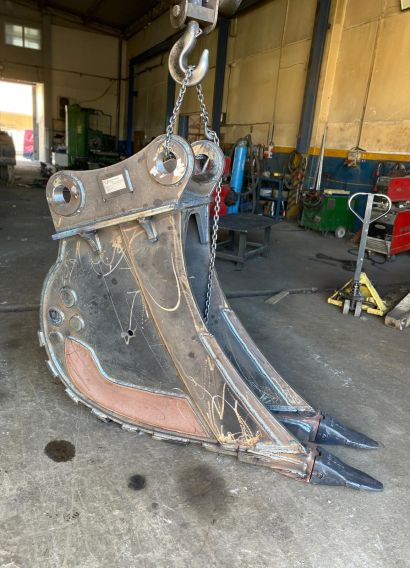 HMK 300 Kanak Kovası
